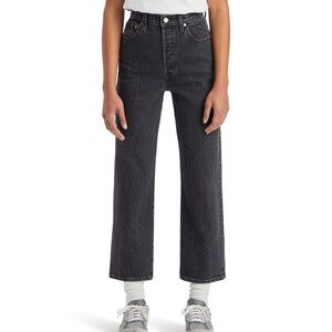 Levis Ribcage Straight Ankle Jeans size 31 well worn - black